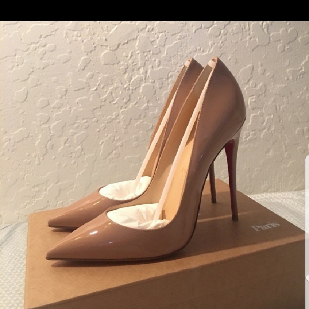 Stunning nude So Kate Christian Loubutins